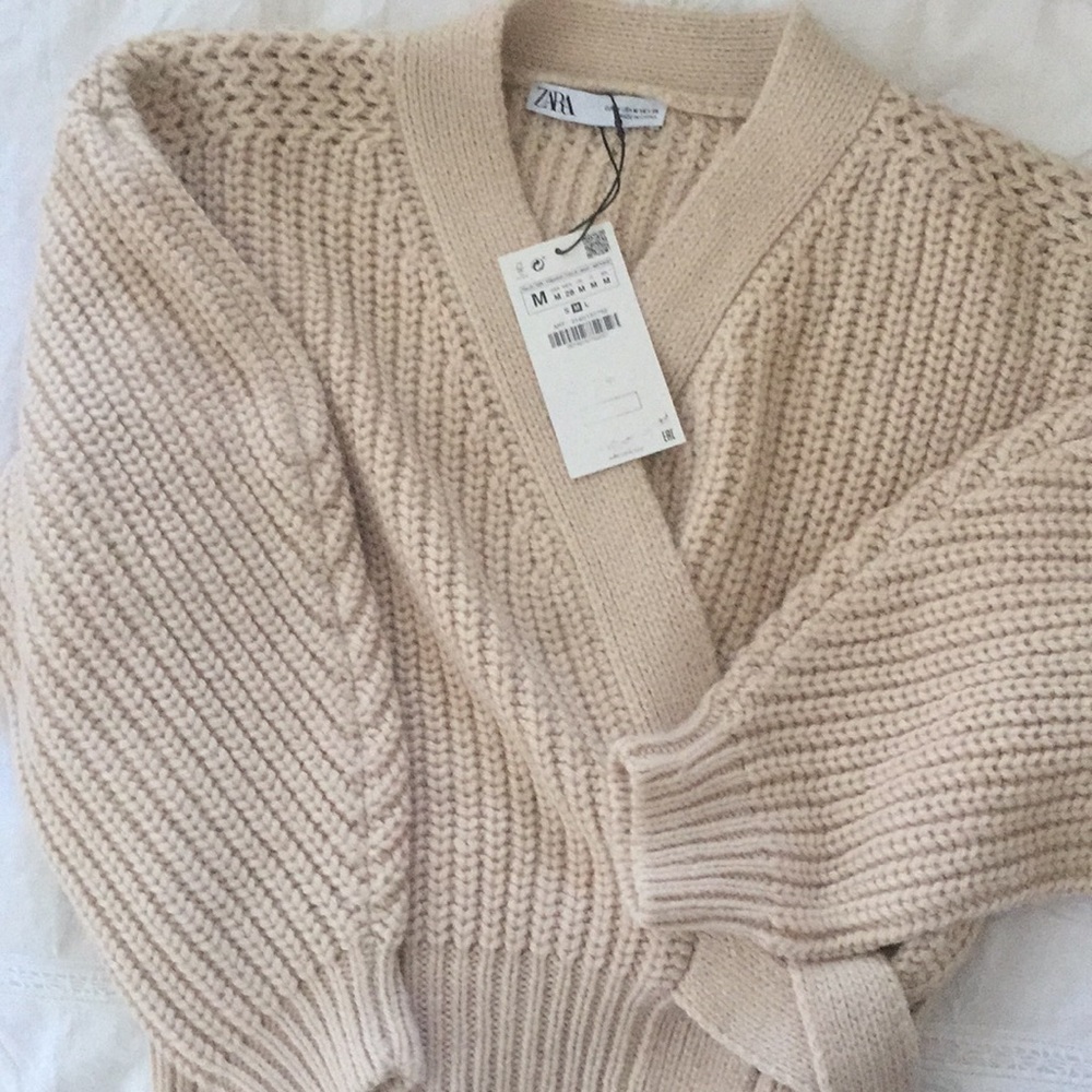 ZARA knit cropped cardigan w belt bloggers fave